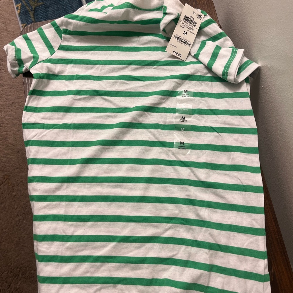 Bundle of 3 Epic threads boys size medium shirts